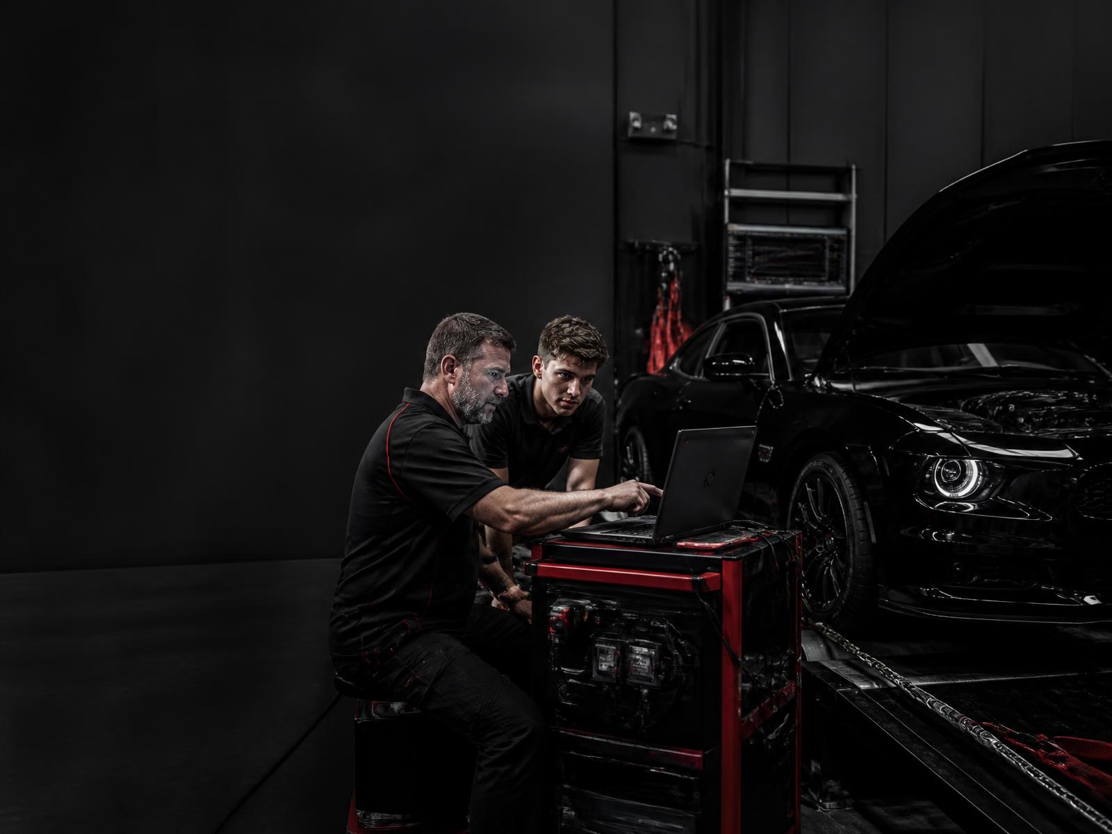 Hands-on ECU remapping training in an automotive workshop